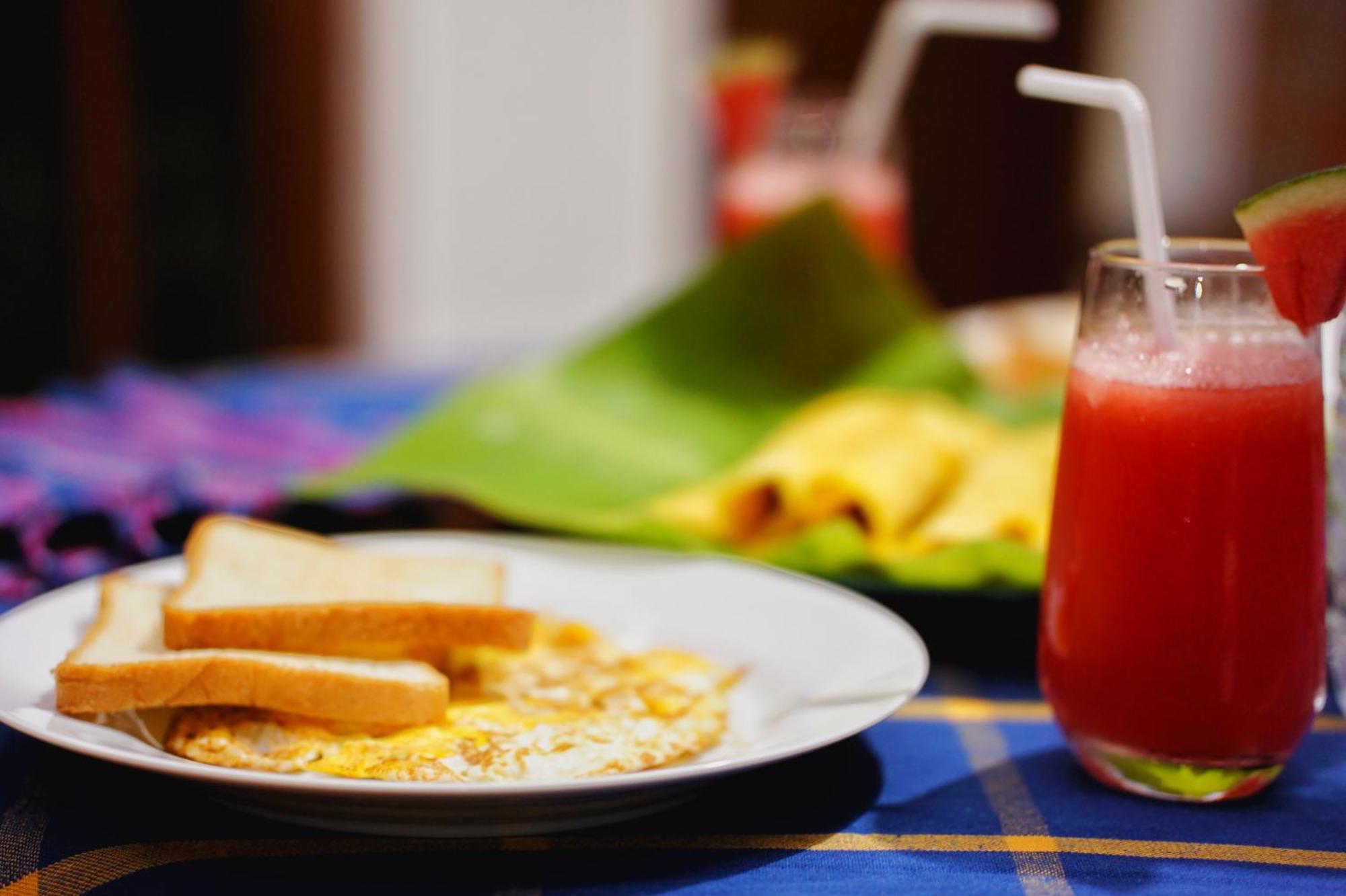 Lily's Garden Bed & Breakfast Sigiriya